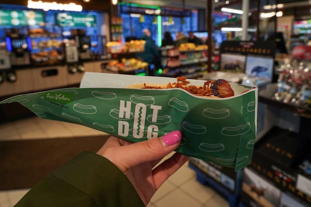 A hot dog on Easter Sunday from a kiosk in Tromsø