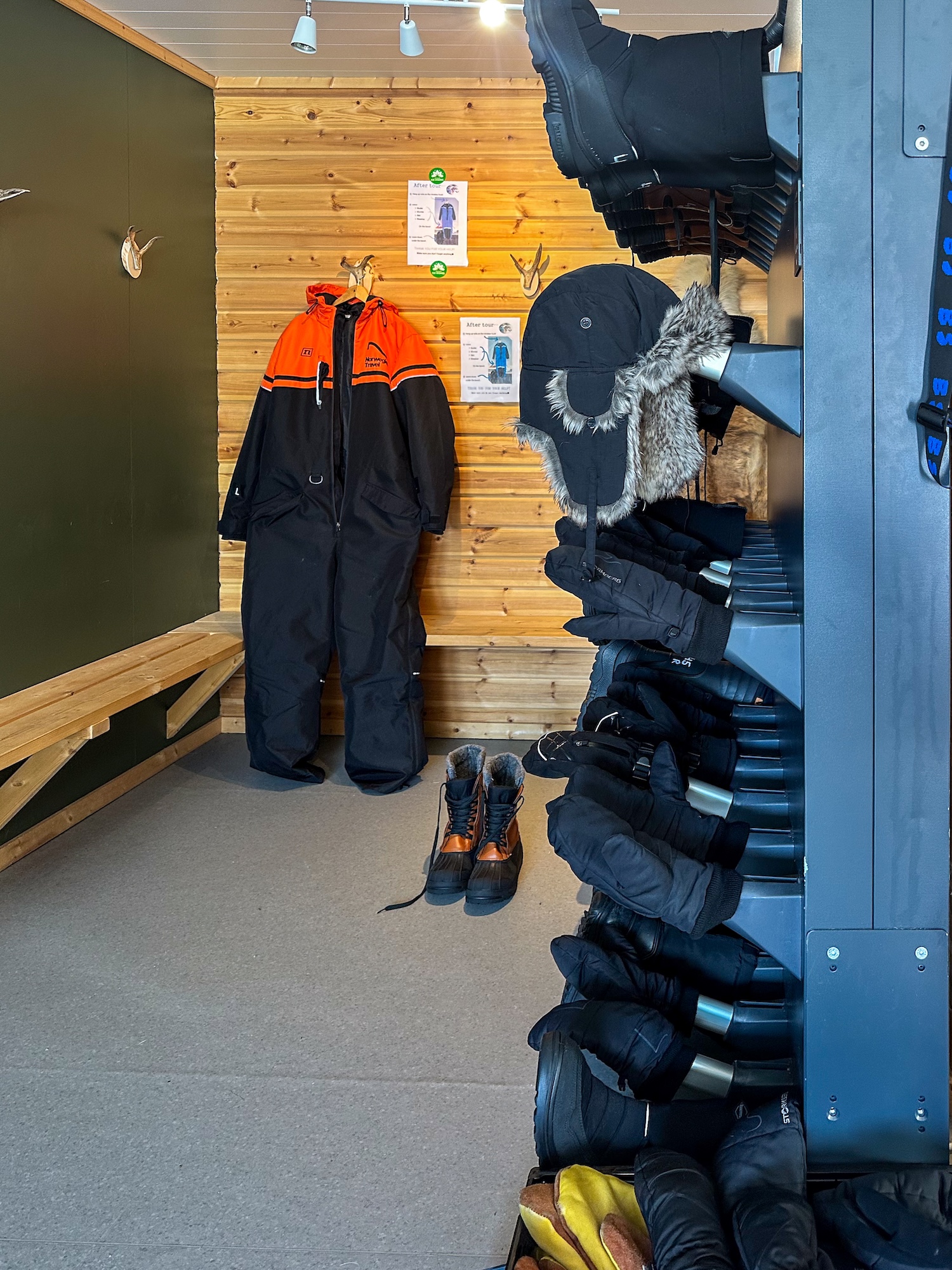 Tromsø Ice Domes dressing room